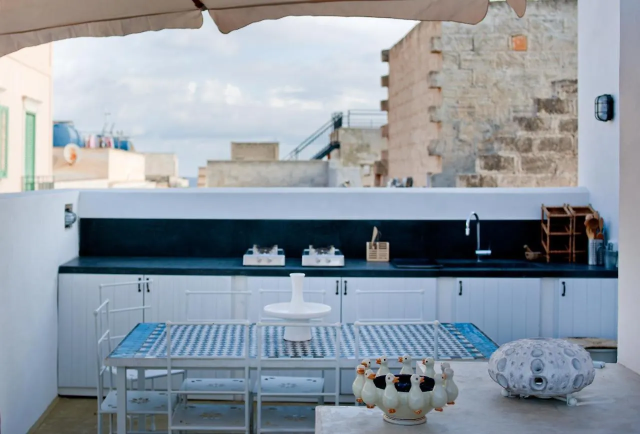 La Casa Dell'Arancio Bed & Breakfast Favignana